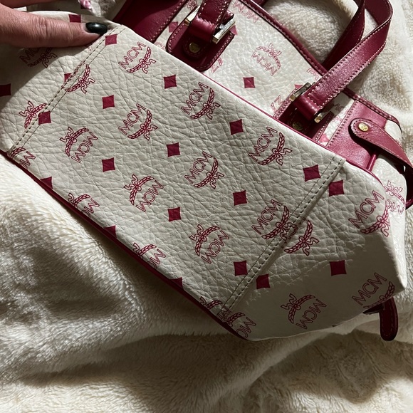 Authentic MCM Bag - Picture 5 of 8